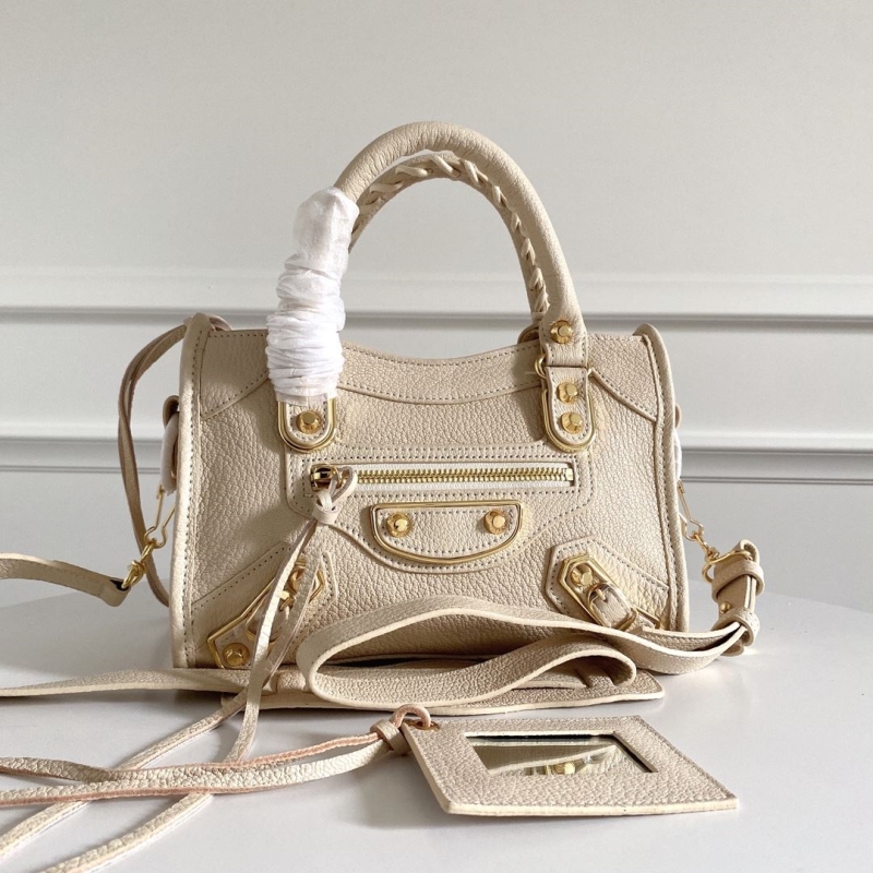 Ba1en*iaga classic city bags